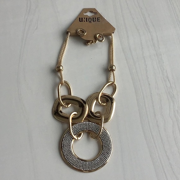 Rhinestone gold plated necklace and earring set. - Picture 3 of 4